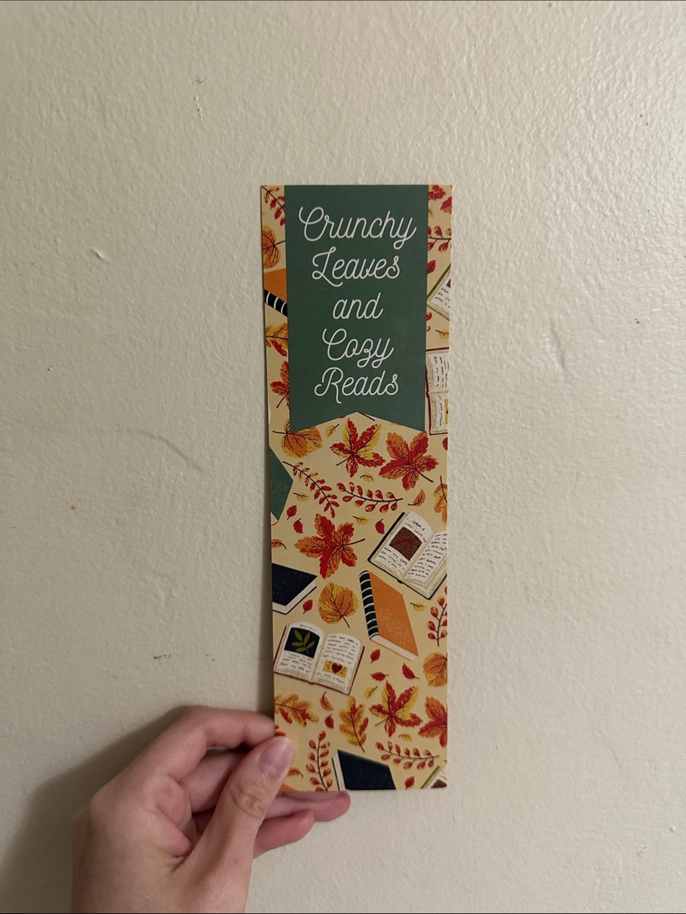 Autumn Leaves & Cozy Reads Decorative Bookmark - Green Accent